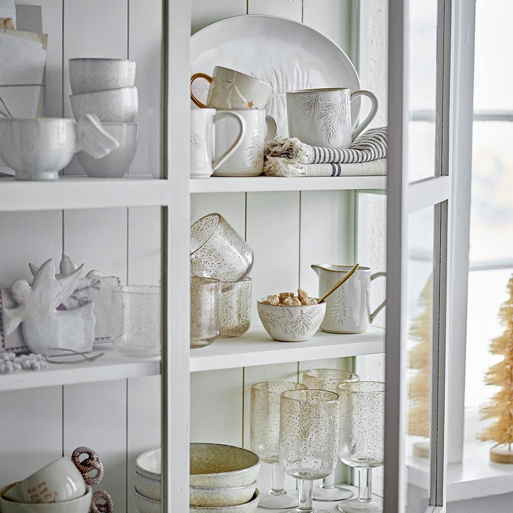Bloomingville Winter Servierplatte – Servierteller mit geprägtem Tannenbaum-Motiv, Weihnachten, dänisches Design