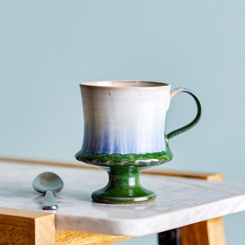 Bloomingville Odile Tasse 4er Set 250 ml D9 cm blau - Steingut Tassen mit Farbverlauf für Küche