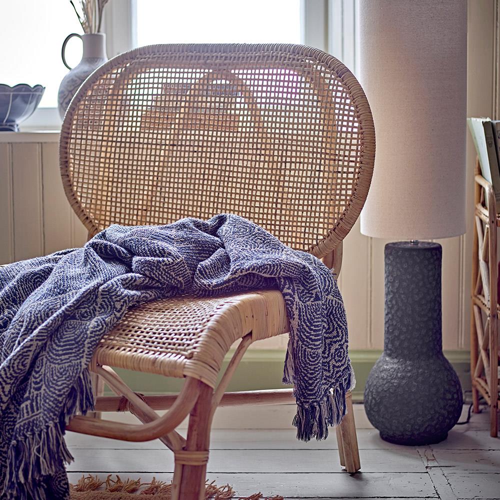 Bloomingville Bresso Decke, Blau, mit recycelter Baumwolle, 160x130 cm, mit Fransen, waschbar