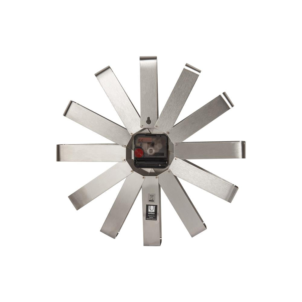 Umbra Ribbon Wanduhr Edelstahl Moderne Quarz Wanduhr aus gebogenem Metall