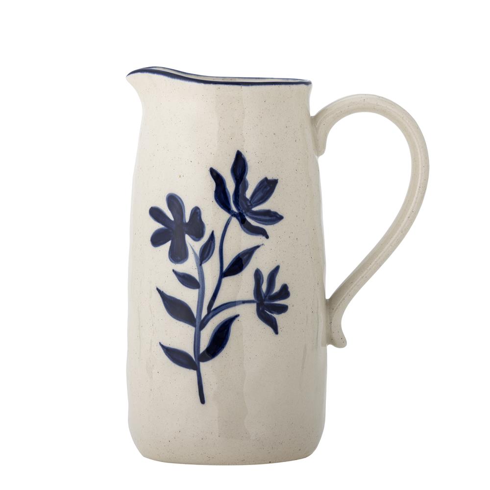Bloomingville Eimy Krug 1898 ml blau - Steingut Krug mit Blumenmotiv für Küche & Tischdeko