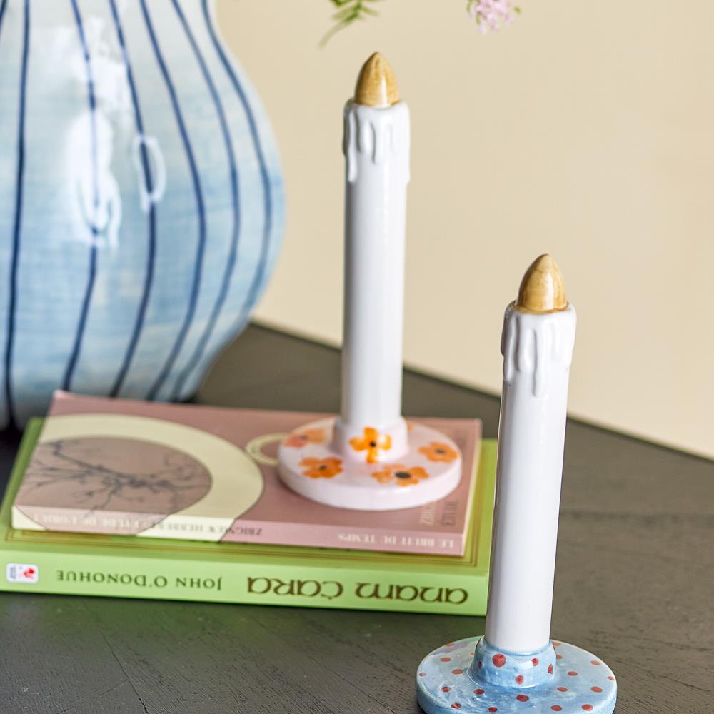 Bloomingville Heida Deko aus Steingut in Bunt – 2er Set handbemalte Kerzenfiguren für Tischdeko
