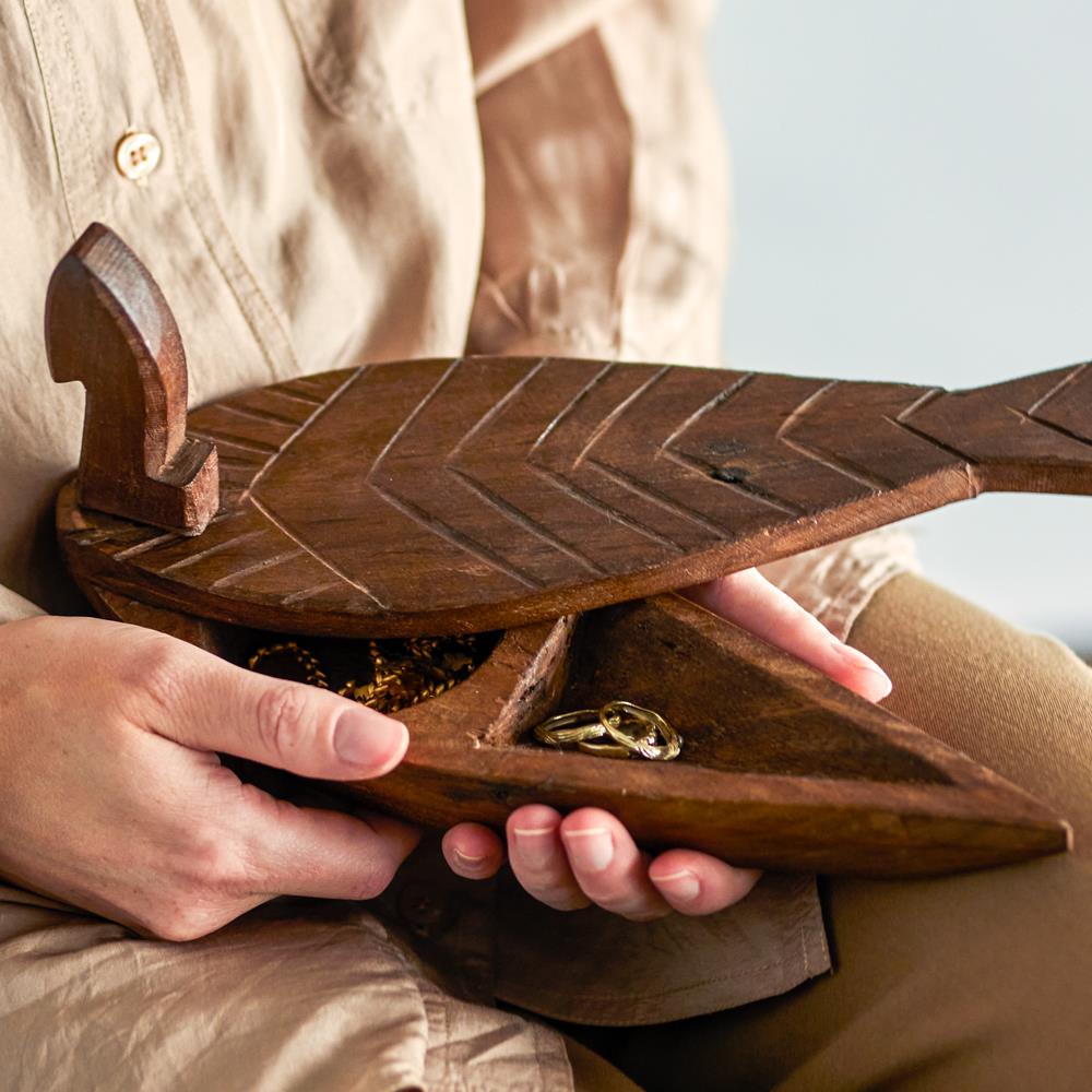 Bloomingville Hamida Box mit Deckel aus recyceltem Holz, braune Schmuckbox im mediterranen Stil