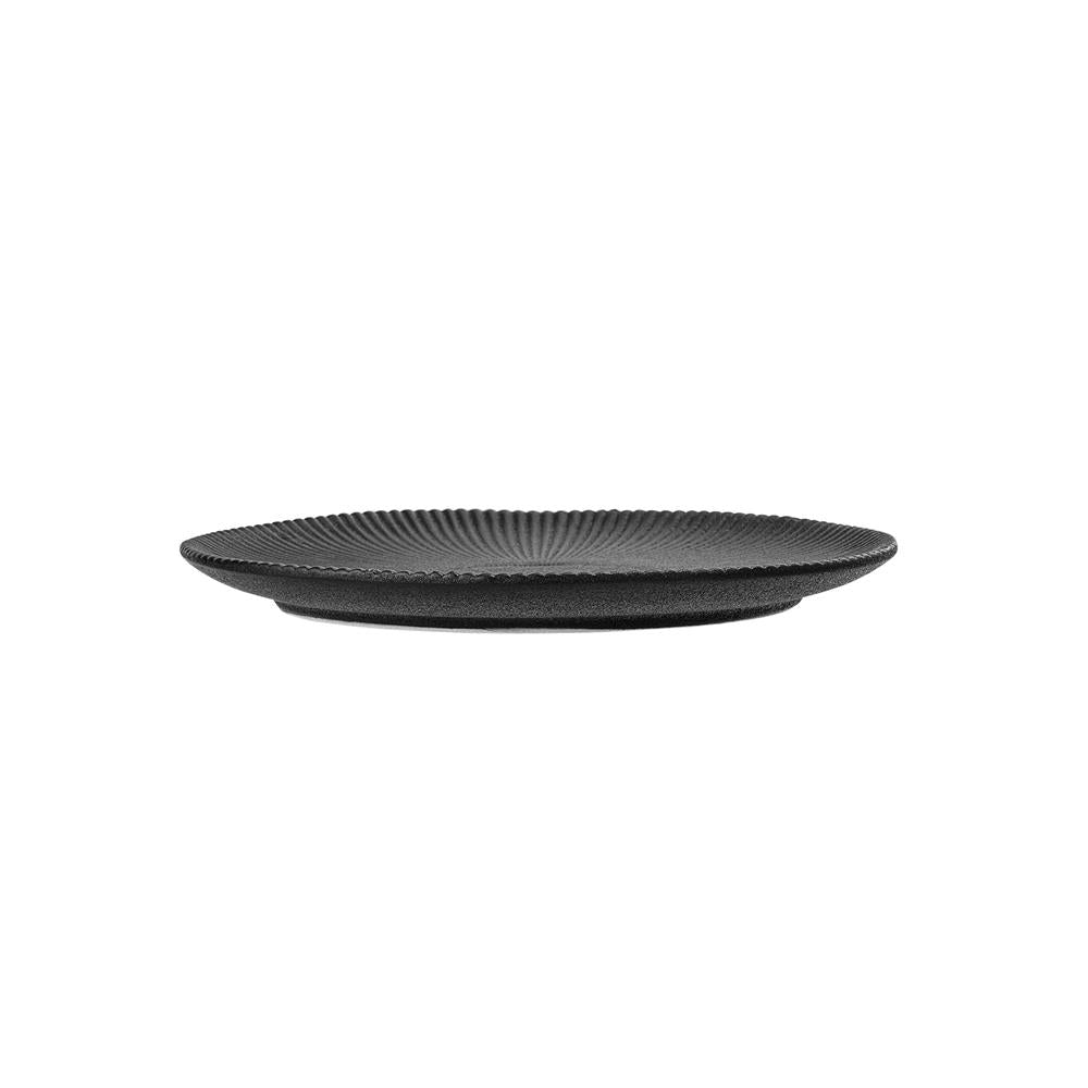 Bloomingville Neri Teller Schwarz – Steingut, Ø23 cm, skandinavisches Design mit Rillenstruktur