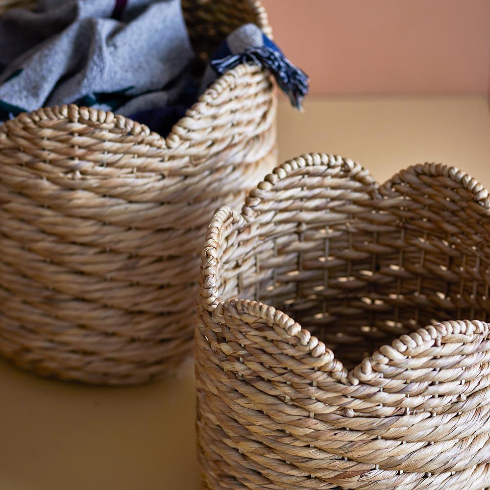 Bloomingville Liam Korb 2er Set natur - Aufbewahrungskörbe Wasserhyazinthe mit Wellenrand für Zuhause