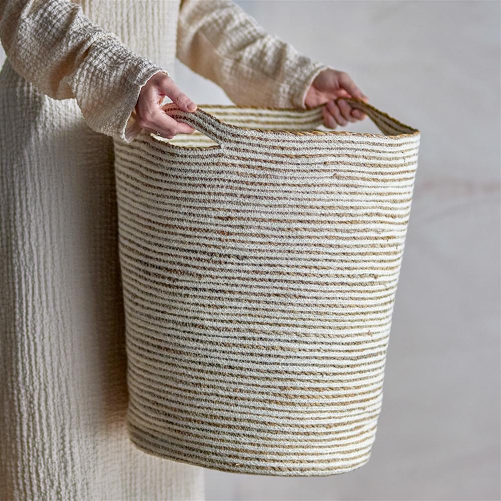 Bloomingville Selena Korb aus Jute in Weiß D40 cm – Aufbewahrungskorb fürs Wohnzimmer