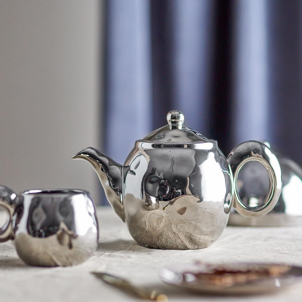 Bloomingville Shine Teekanne mit Teesieb Silber Steingut Teekanne 16,5 cm