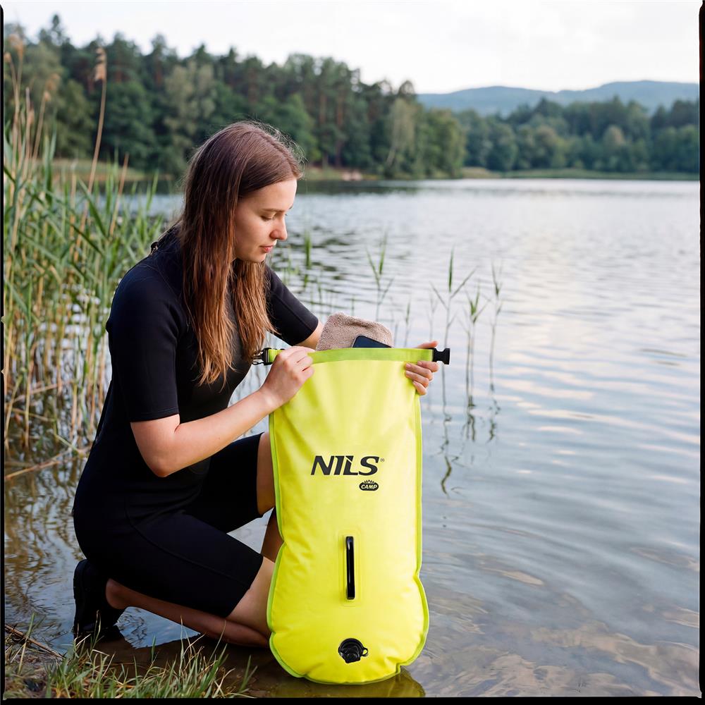NILS CAMP Schwimmboje 3-in-1 Dry Bag 28L gelb Rucksack für Outdoor Wasser Sport