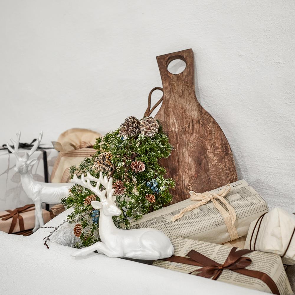 Bloomingville Pranzer Hirschfiguren, Weiß, 2er Set Weihnachtsdeko aus Polyresin