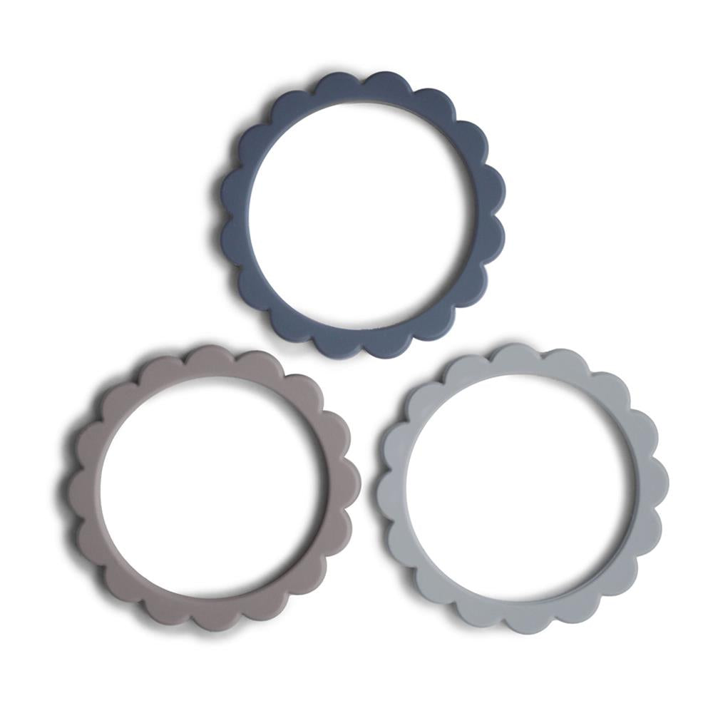 Mushie Beißring Blumen 3er Set, Steel/Dove Gray/Stone, Armband aus Silikon, BPA-frei