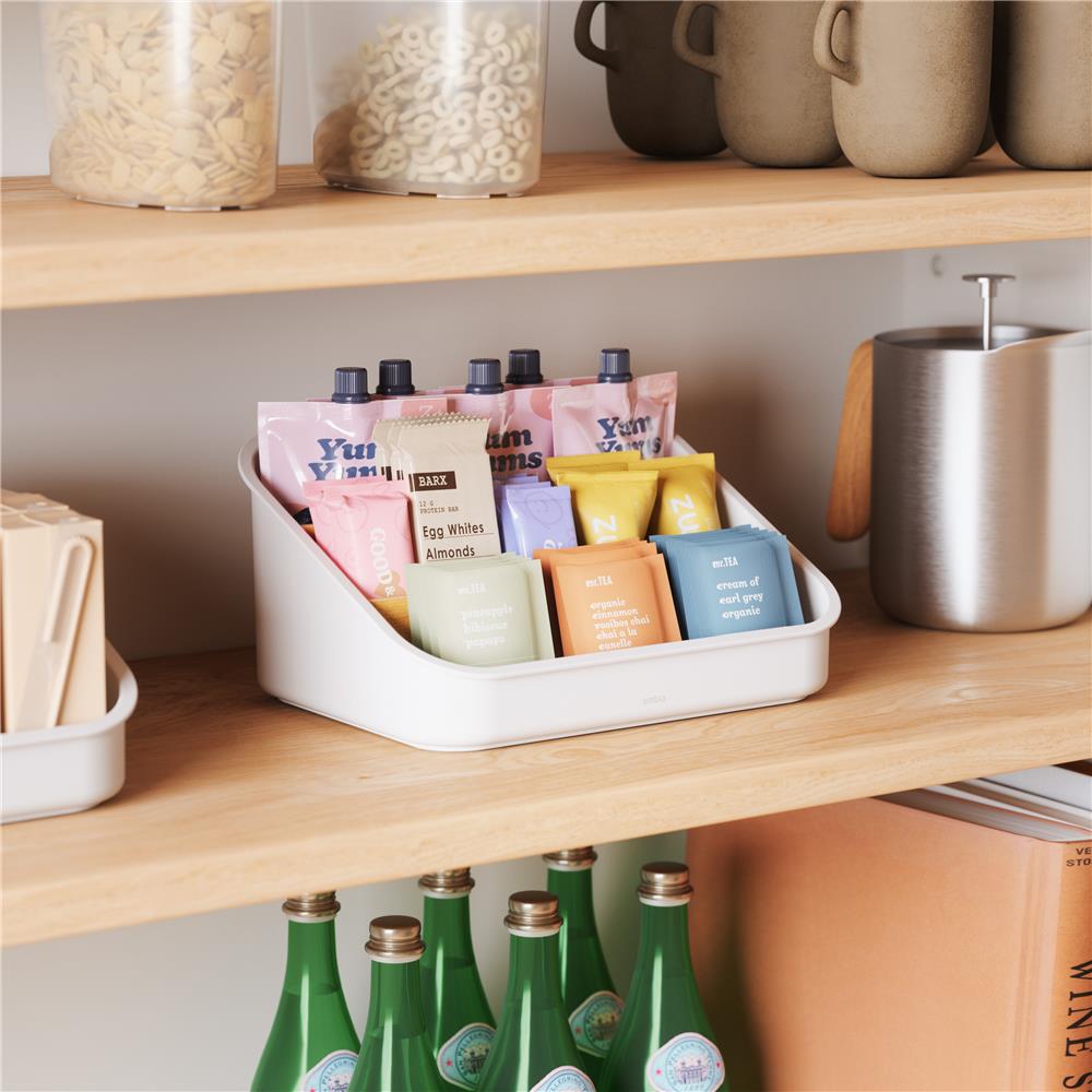 Umbra Bellwood Vorratsschrank Organizer mit 3 Fächern, Aufbewahrungsbehälter in Weiß/Natur