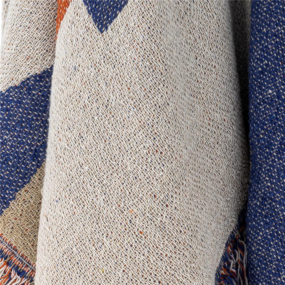 Bloomingville Clarita Decke bunt 160x130 cm aus recycelter Baumwolle – Wohndecke Kuscheldecke