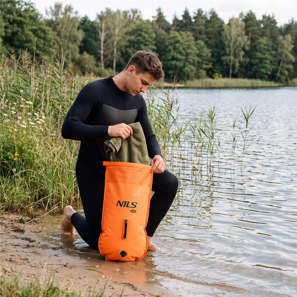 NILS CAMP Schwimmboje 3-in-1 Dry Bag 28L orange Rucksack für Outdoor Wasser Sport