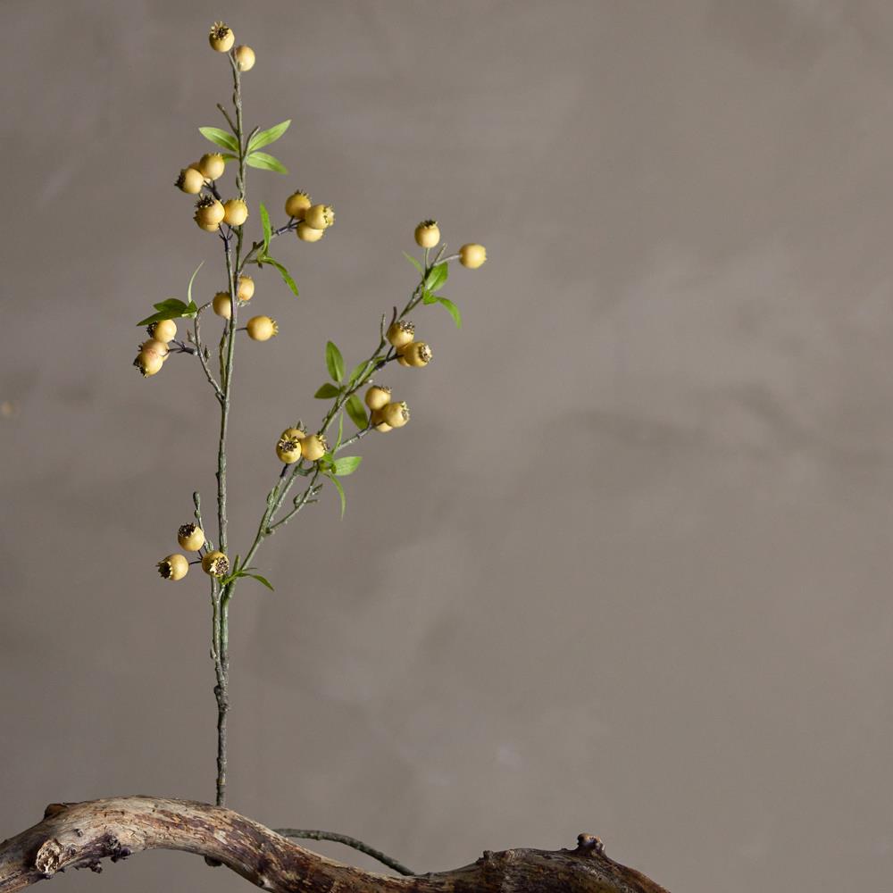 Bloomingville Hawthorn Kunstblume Zweig Gelb Polyethylen 84 cm