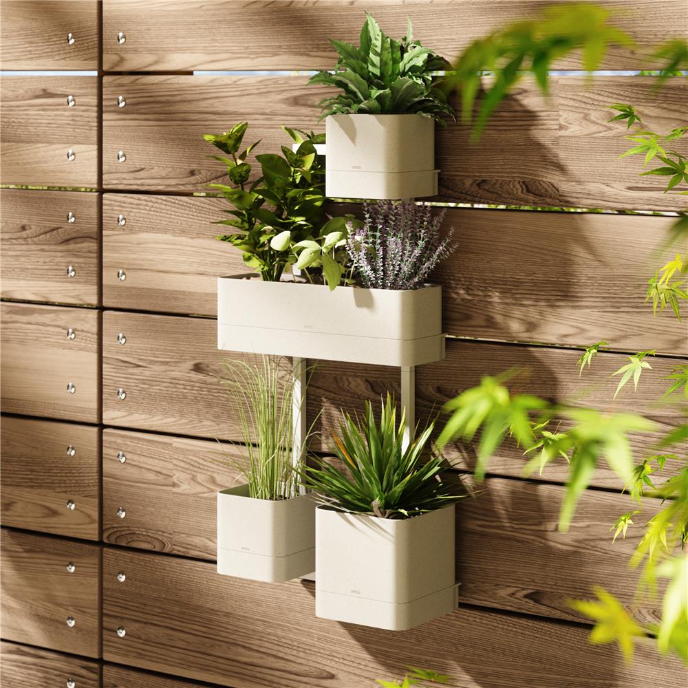 Umbra Cubiko Wandpflanzkasten mit 4 Pflanztöpfen, vertikale/horizontale Ausrichtung, in Weiß
