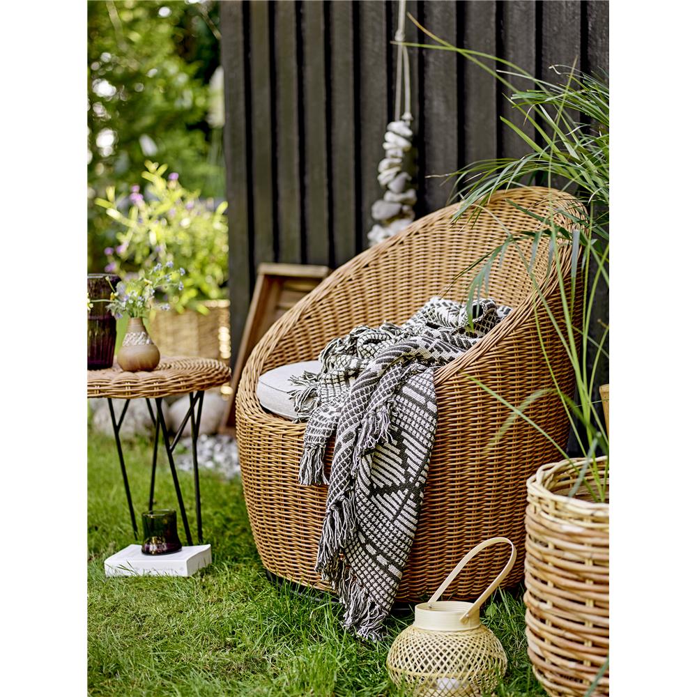 Bloomingville Gutte Wohndecke Schwarz 160 x 130 cm mit recycelter Baumwolle mit Fransen