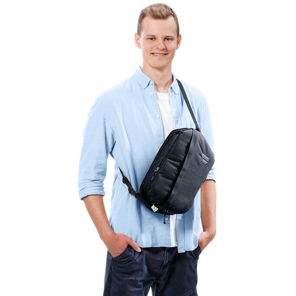 deuter Passway 4+1, Umhängetasche, black (schwarz), 5L, Schultertasche