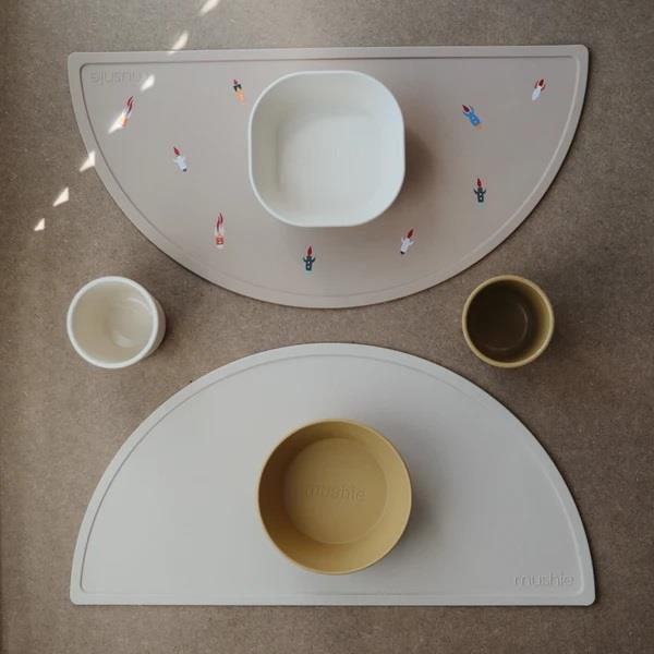 Mushie Silikon-Platzdeckchen, Rocket Ship, Tischset, BPA-frei