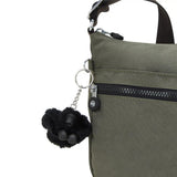Kipling IZELLAH, mittelgroße Schultertasche, Green Moss (grün), Umhängetasche mit viel Stauraum