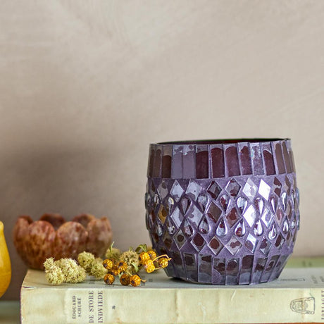 Bloomingville Evaline Teelichthalter aus recyceltem Glas in Braun, Mosaik‑Design für stimmungsvolles Licht