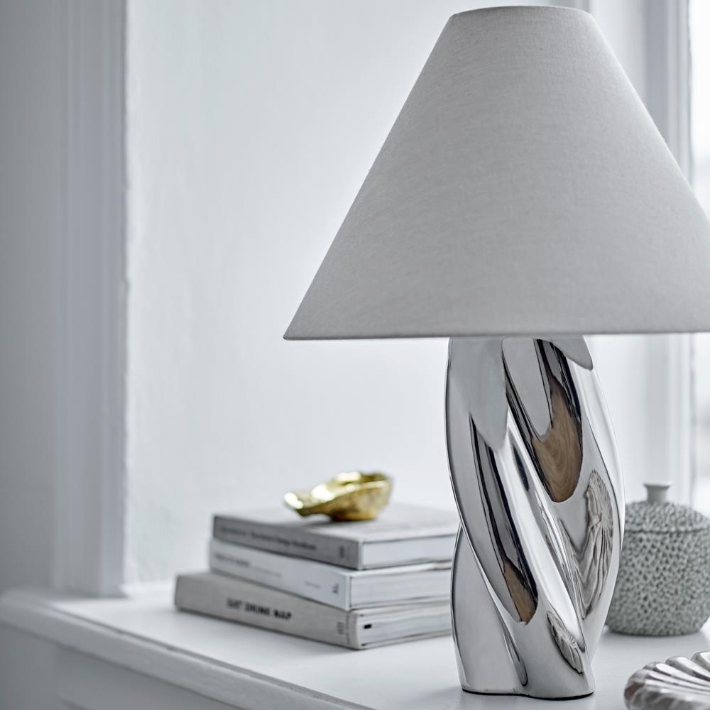 Bloomingville Silva Tischlampe Silber Steingut 49cm Höhe elegant