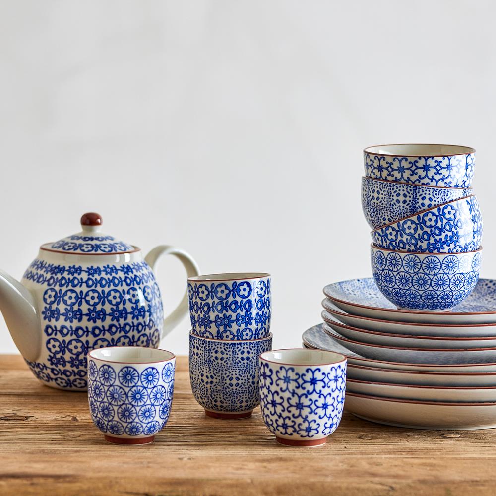 Bloomingville Karine Teller 4er Set 20 cm Steingut blau Muster