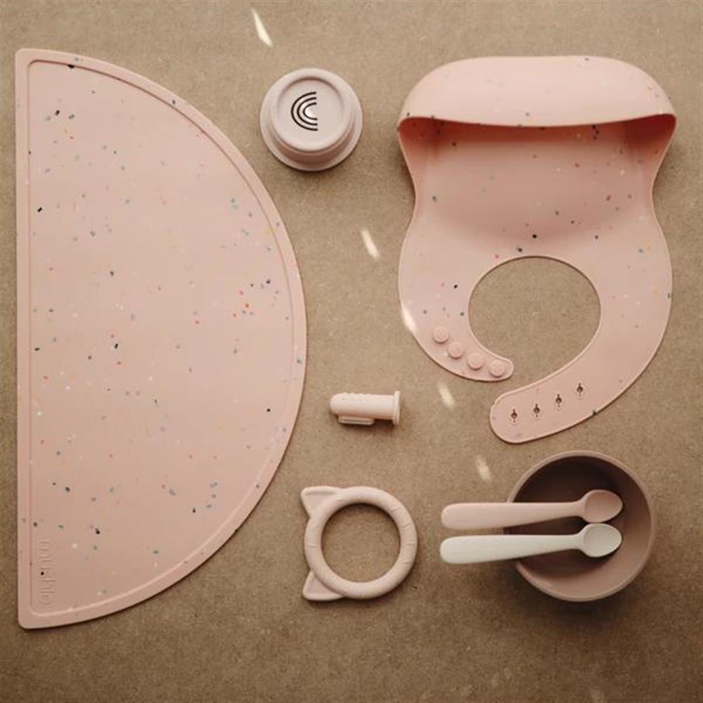 Mushie Silikon-Lätzchen, Powder Pink Confetti, mit Auffangschale, BPA-frei