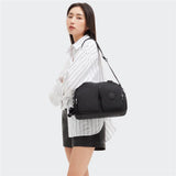 Kipling COOL DEFEA, Mittelgroße Schultertasche, Black Noir (schwarz), Umhängetasche
