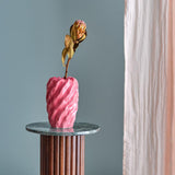 Bloomingville Rowena Vase aus Steingut in Rose – dekorative Vase für Wohnzimmer und Tischdeko