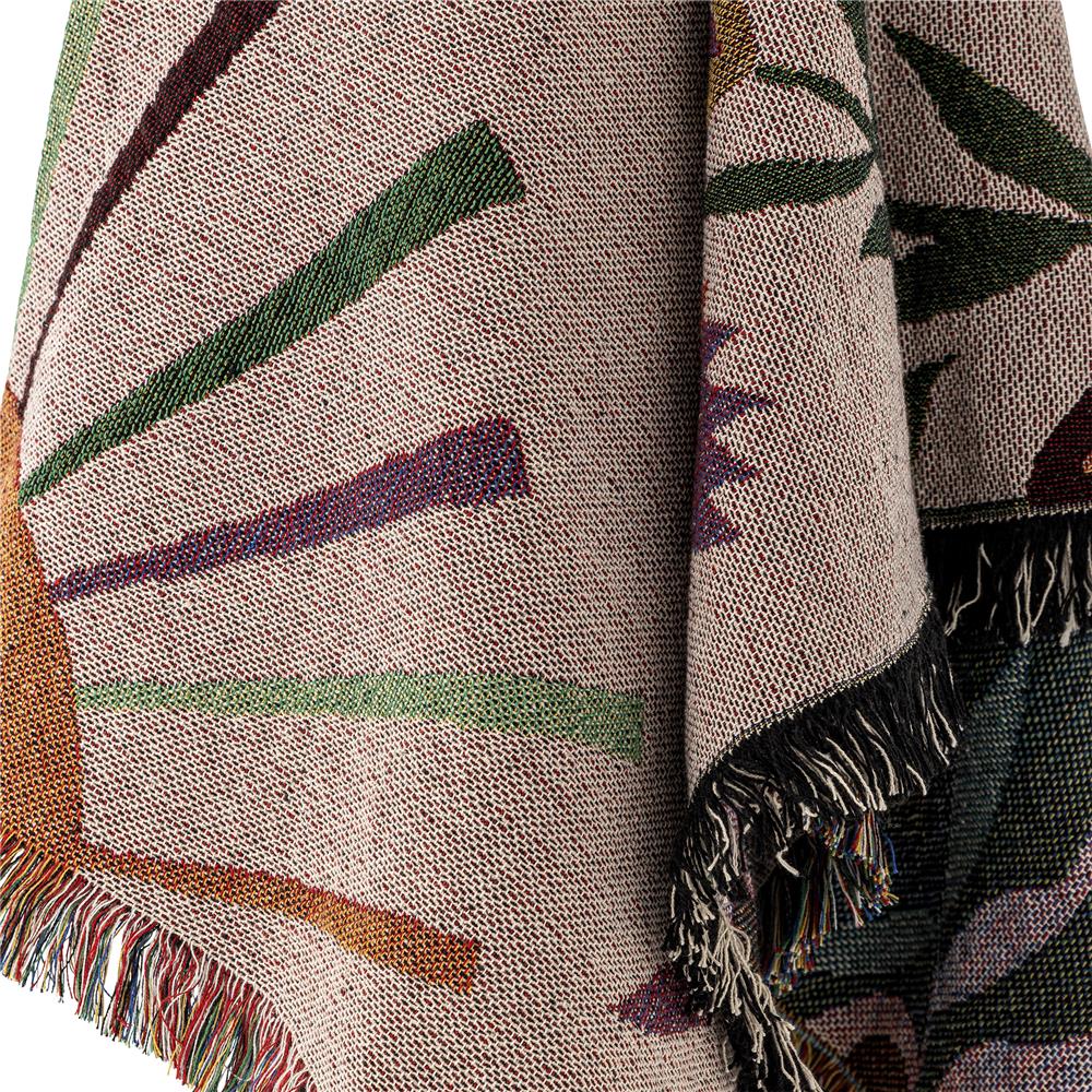 Bloomingville Yash Decke 160x130 cm bunt - Plaid aus recycelter Baumwolle mit botanischem Muster für Sofa