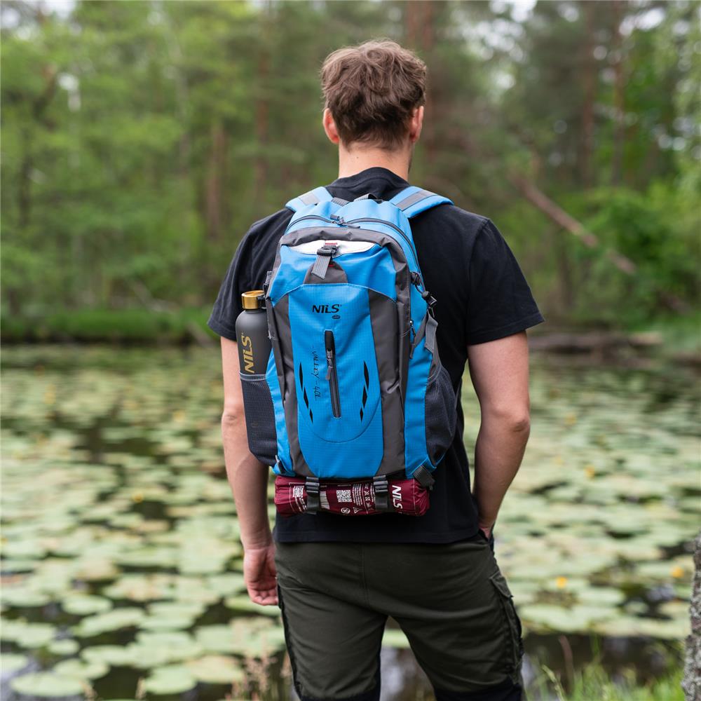 NILS CAMP Trekkingrucksack Valley 40L in Blau - leichter Outdoor Rucksack für Wandern & Trekking