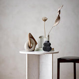 Bloomingville Esad Dekofigur, Braun, Polyresin, 21,5 cm hoch, nordisches Design