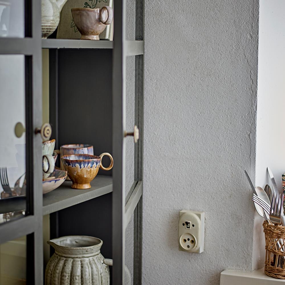Bloomingville Imogen Tasse aus Steingut in Bunt 175 ml – handgefertigte Tasse für Küche