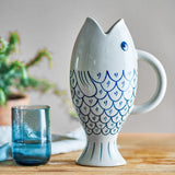 Bloomingville Eimy Krug blau - Fischkrug aus Steingut handbemalt für Küche & Tischdeko