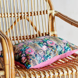 Bloomingville Lester Kissen 50x35 cm bunt - Baumwollkissen mit Tiger Motiv & Fransen für Sofa Deko