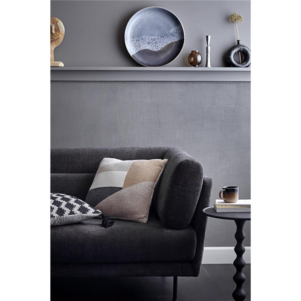 Bloomingville Anka Beistelltisch mit geschwungenem Bein, in Schwarz, aus Aluminium - 38xH56 cm