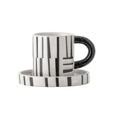 Bloomingville Frankie Tasse mit Untertasse Schwarz Steingut 2-teilig – grafisches Kaffee-Set