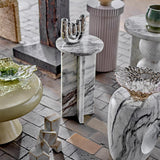 Bloomingville Jasmia Beistelltisch natur - Marmor Design Tisch skulptural für Wohnzimmer & Sofa