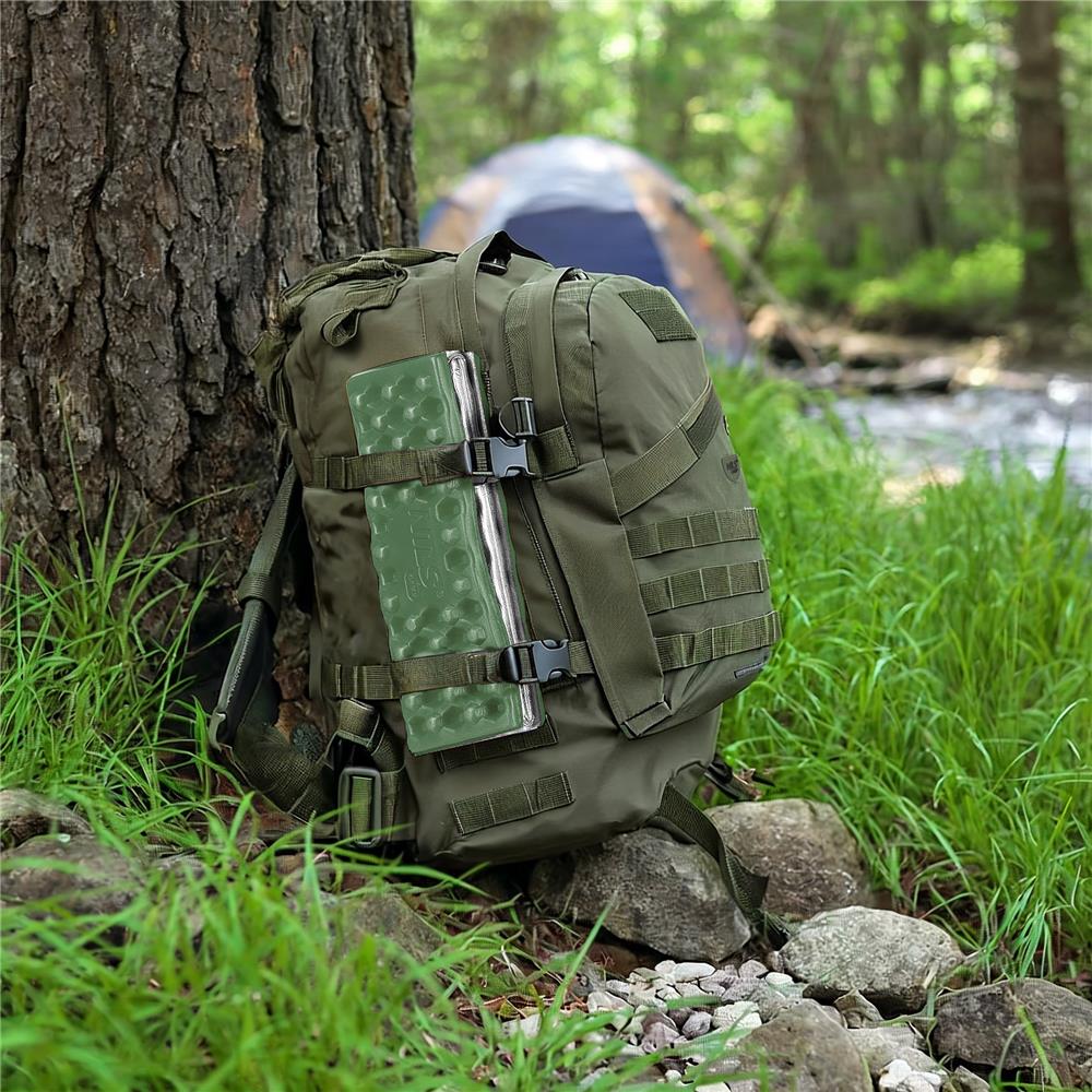 NILS CAMP Sitzmatte grün faltbar mit Isolierung für Camping Trekking Outdoor