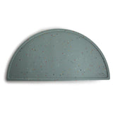 Mushie Silikon-Platzdeckchen, Cambridge Blue Confetti, Tischset, BPA-frei