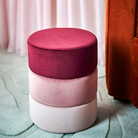 Bloomingville Bilbao Pouf rosa - runder Samt Hocker für Wohnzimmer, Sitzpouf modern