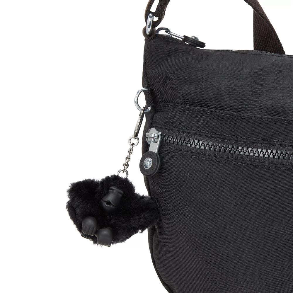 Kipling IZELLAH, mittelgroße Schultertasche, Black Noir (schwarz), Umhängetasche mit viel Stauraum