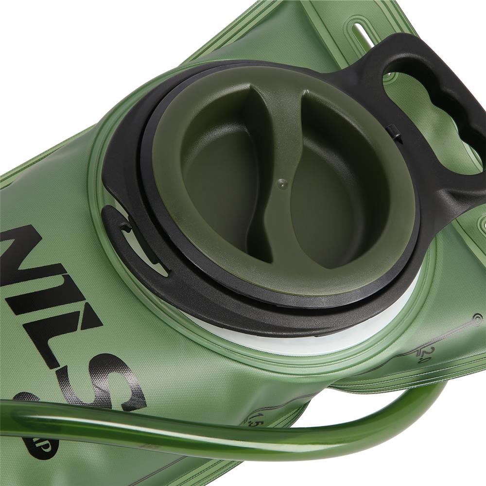NILS CAMP Trinkblase 2L grün für Rucksack Wandern Fahrrad Outdoor