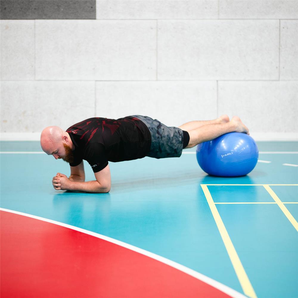 Gymnastikball 55 cm Blau mit Luftpumpe für Pilates und Fitness | HMS YB01N