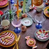 Bloomingville Yule Teller aus Steingut in Bunt – 2er Set Weihnachtsteller für Tischdeko