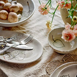 Bloomingville Aubrin Servierplatte Steingut natur 30 cm botanisch