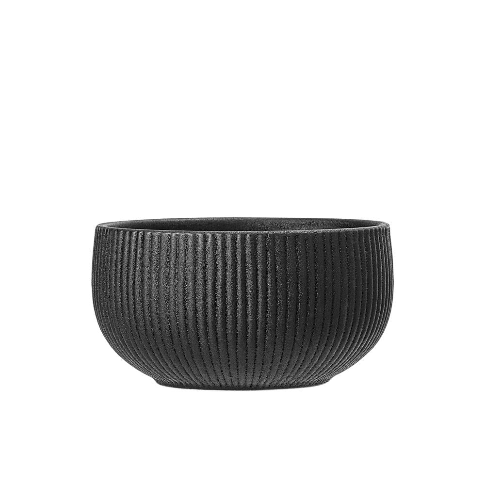 Bloomingville Neri Schale Schwarz – Steingut, 700 ml, skandinavisches Design mit Rillenstruktur