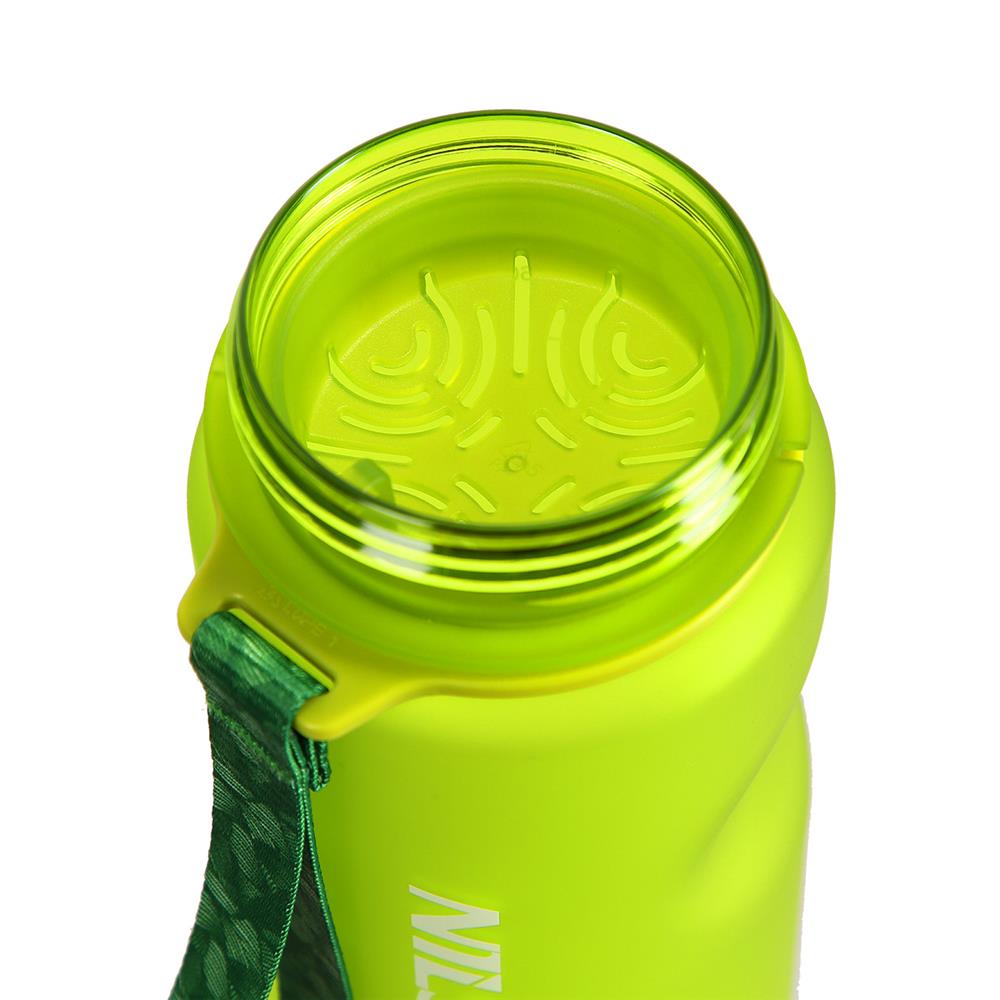 NILS CAMP Trinkflasche Tritan 600 ml grün für Camping Outdoor Sport Reisen