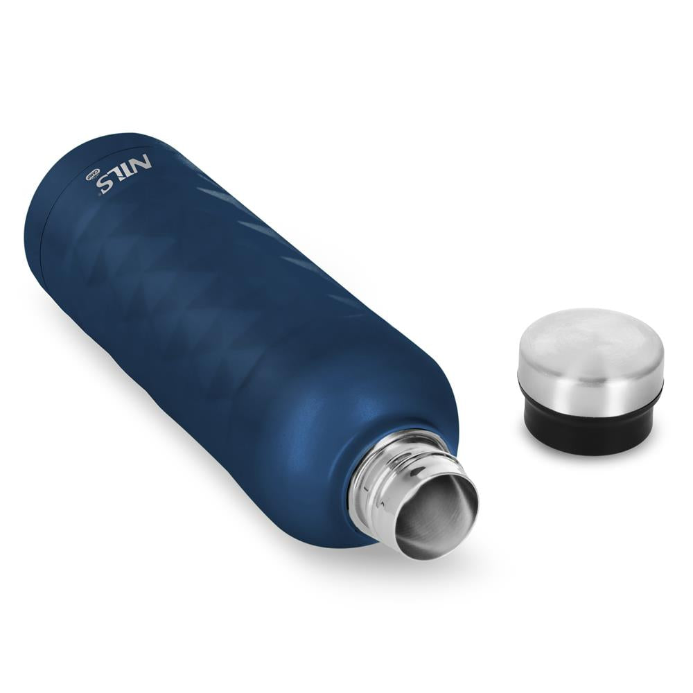 NILS CAMP Trinkflasche 750 ml Edelstahl blau isoliert für Outdoor Reisen Sport