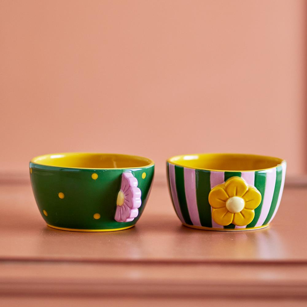 Bloomingville Haisy Schale 2er Set grün - Steingut Schalen mit Blumenmotiv für Küche & Tischdeko